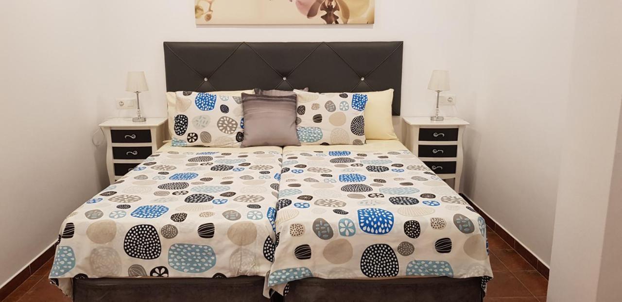 APARTAMENTO RIVAS, JUNTO a LA PLAYA TORRECILLA NERJA Nerja Exterior foto